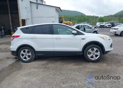 2016 Ford Escape Se from USA, damaged, VIN 1FMCU9G94GUA55379